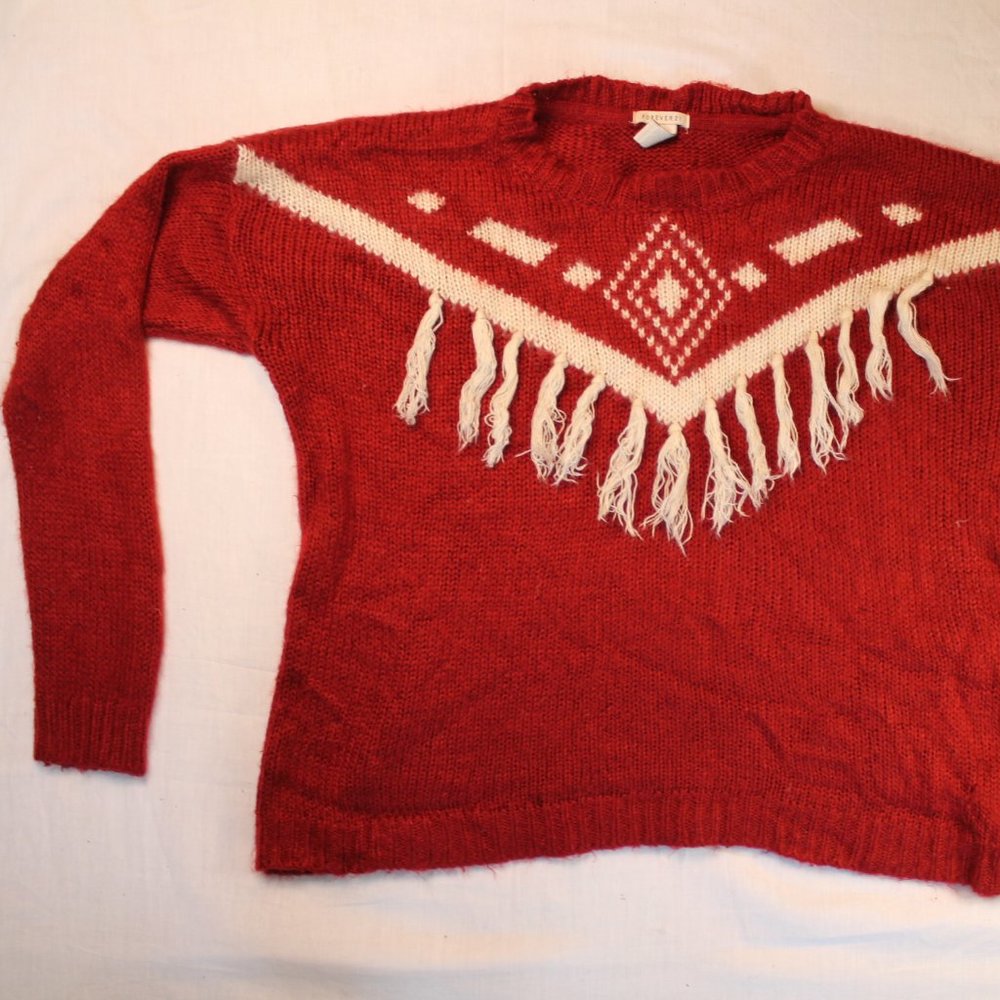 candy cane colored Forever 21 sweater medium red and white